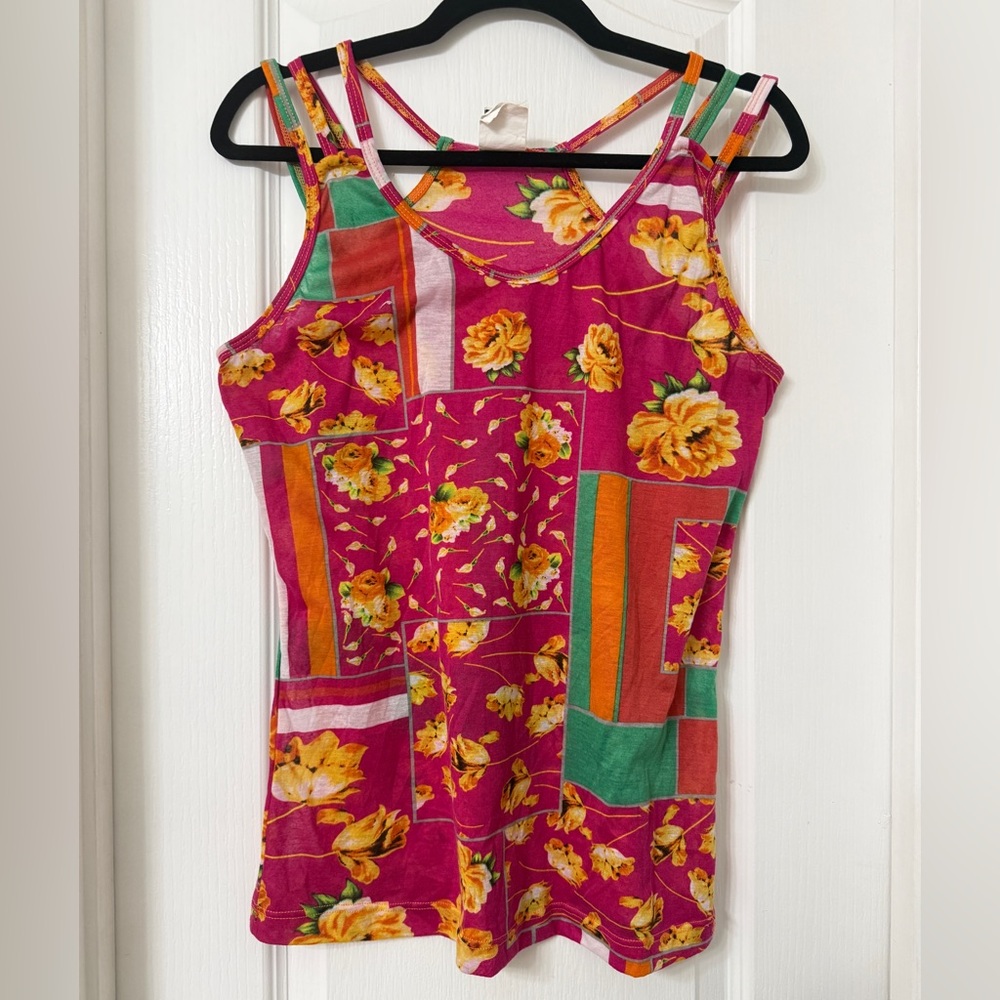 Cleek pink floral strappy  sleeveless colorful blouse size 1X
